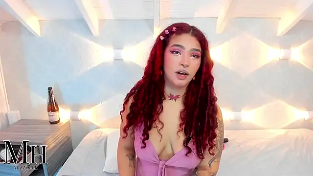 Snapshot of MizzHell chatting on 6, 1, 2026 MizzHell online show from 6, 1, 2026