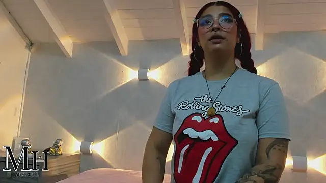 Snapshot of MizzHell chatting on 15, 1, 2026 MizzHell online show from 15, 1, 2026