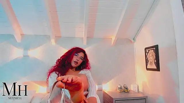 Snapshot of MizzHell chatting on 2, 3, 2026 MizzHell online show from 2, 3, 2026