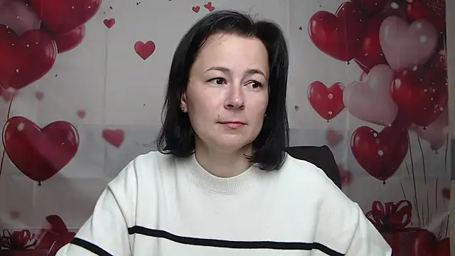 Snapshot of MarieSho chatting on 22, 4, 2026 MarieSho online show from 22, 4, 2026