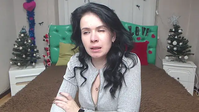 JasmineKouch online show from 6, 1, 2026