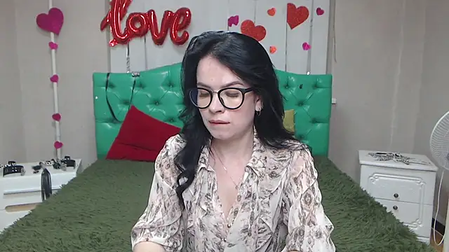 JasmineKouch online show from 28, 5, 2026