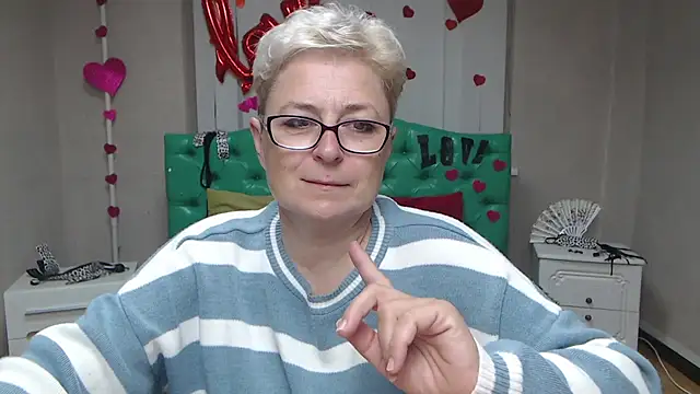 EmiliaGree online show from 21, 9, 2025