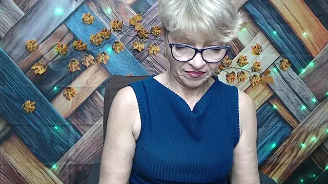 Snapshot of EllaBonito chatting on 26, 11, 2025 EllaBonito online show from 26, 11, 2025