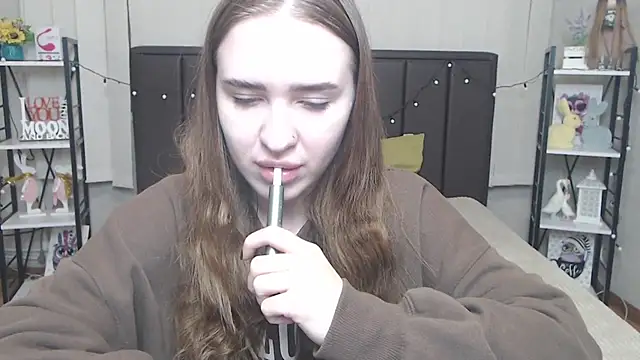 LauraHlot online show from 1, 10, 2025