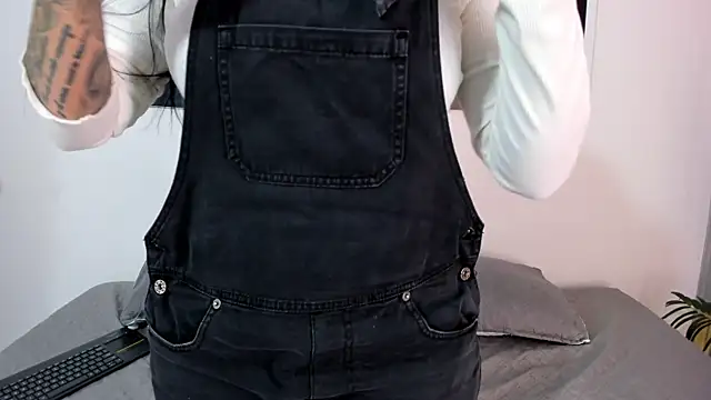 Snapshot of Sofia__rivera chatting on 4, 2, 2025 Sofia  rivera online show from 4, 2, 2025