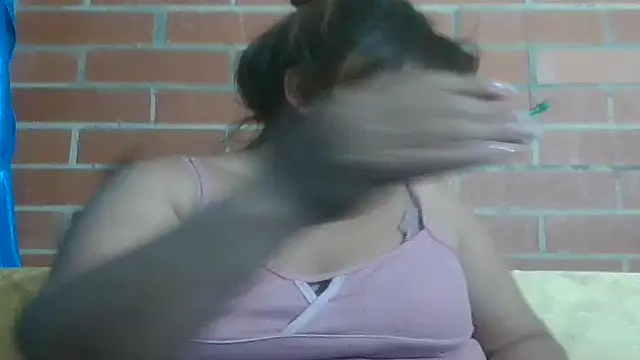 jones-scarlet online show from 1, 3, 2025