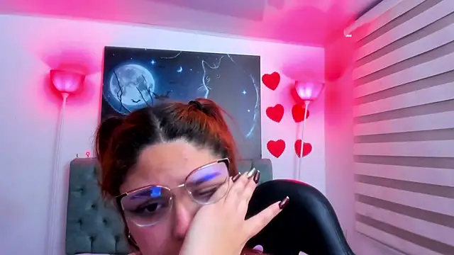 Camiila Osorio online show from 14, 3, 2025