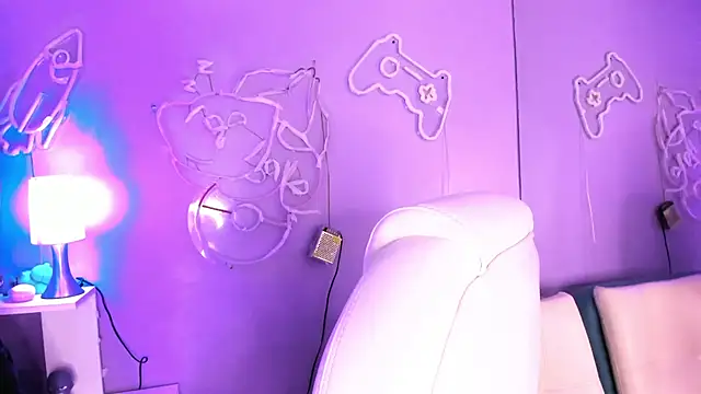 Camiila Osorio online show from 11, 11, 2025