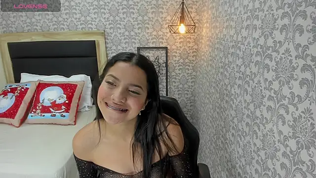 Snapshot of TATIGOLD2 chatting on 28, 12, 2024 TATIGOLD2 online show from 28, 12, 2024