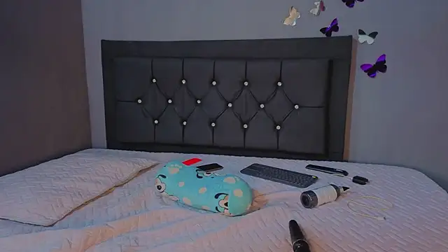 Hanna keller1 online show from 4, 3, 2026