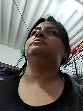 Snapshot of Linda_Lars chatting on 1, 1, 2025 Linda Lars online show from 1, 1, 2025