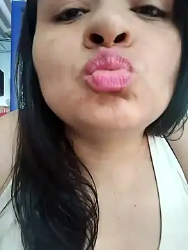 Snapshot of Linda_Lars chatting on 7, 2, 2025 Linda Lars online show from 7, 2, 2025