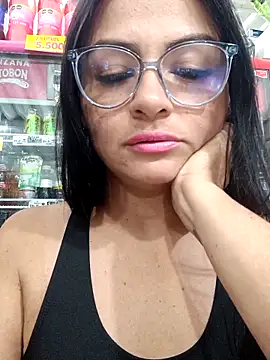 Snapshot of Linda_Lars chatting on 19, 10, 2025 Linda Lars online show from 19, 10, 2025