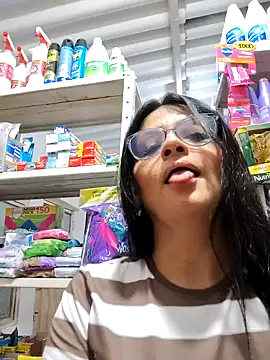 Snapshot of Linda_Lars chatting on 28, 11, 2025 Linda Lars online show from 28, 11, 2025