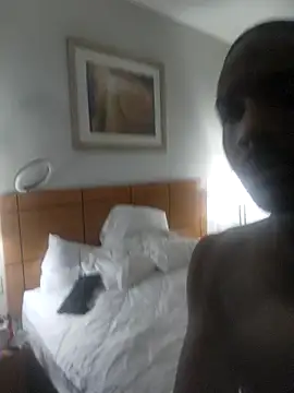 SirSubtrainer online show from 4, 1, 2025