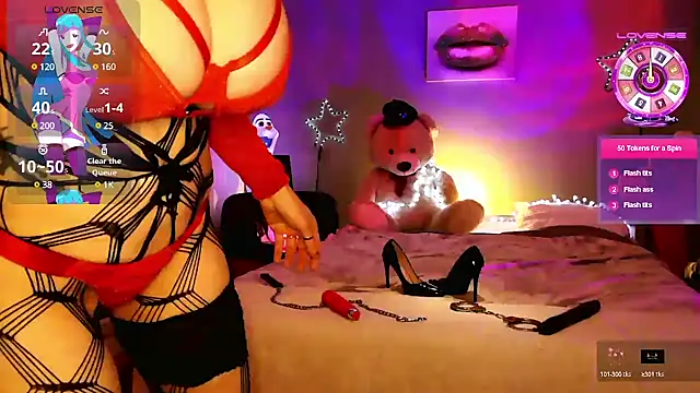 Snapshot of Stripgirl31 chatting on 26, 2, 2025 Stripgirl31 online show from 26, 2, 2025