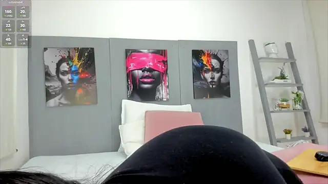 Snapshot of Gema-lexy chatting on 23, 10, 2025 Gema-lexy online show from 23, 10, 2025