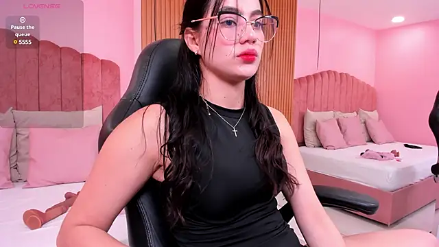 Snapshot of ariel_jonees chatting on 15, 3, 2025 ariel jonees online show from 15, 3, 2025