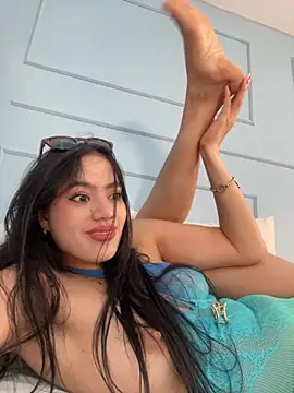 Snapshot of ariel_jonees chatting on 14, 9, 2025 ariel jonees online show from 14, 9, 2025
