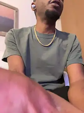 Snapshot of MobyDxck chatting on 10, 1, 2025 MobyDxck online show from 10, 1, 2025