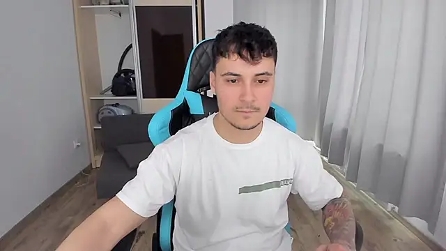 MatMalonne online show from 2, 2, 2025