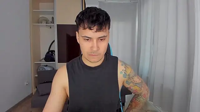 MatMalonne online show from 4, 2, 2025