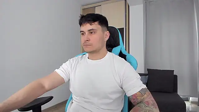 MatMalonne online show from 1, 3, 2025