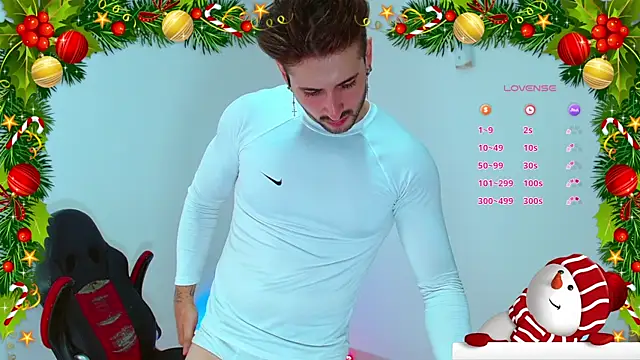 Snapshot of Ares_blue chatting on 9, 12, 2024 Ares blue online show from 9, 12, 2024