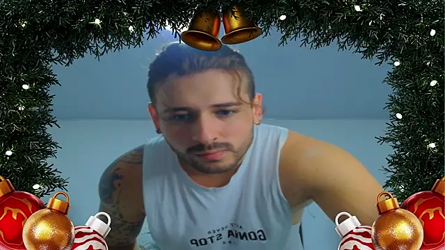 Snapshot of Ares_blue chatting on 10, 12, 2024 Ares blue online show from 10, 12, 2024
