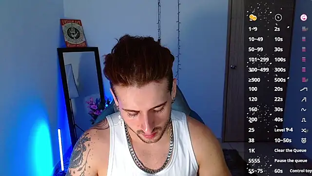 Snapshot of Ares_blue chatting on 1, 2, 2025 Ares blue online show from 1, 2, 2025
