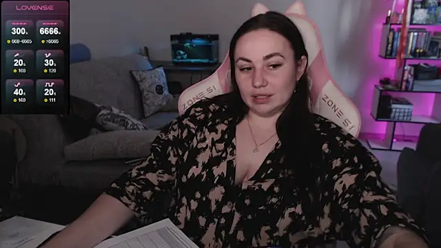 Snapshot of SexyWitch_666 chatting on 21, 5, 2026 SexyWitch 666 online show from 21, 5, 2026