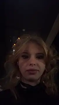 Snapshot of MisssLola chatting on 5, 3, 2026 MisssLola online show from 5, 3, 2026