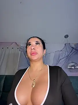 kiim taaylor online show from 11, 1, 2026