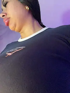 kiim taaylor online show from 22, 2, 2026