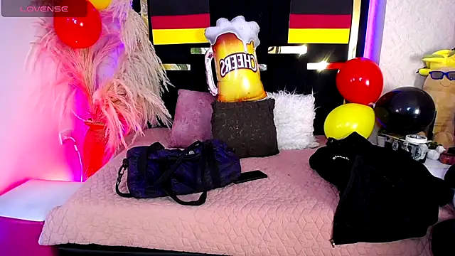 Snapshot of Bunny_O chatting on 17, 9, 2025 Bunny O online show from 17, 9, 2025