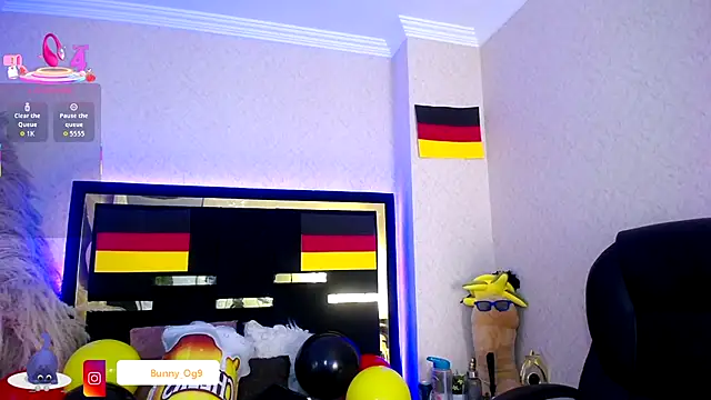 Snapshot of Bunny_O chatting on 1, 10, 2025 Bunny O online show from 1, 10, 2025