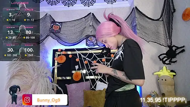 Snapshot of Bunny_O chatting on 28, 10, 2025 Bunny O online show from 28, 10, 2025