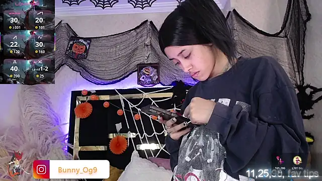 Snapshot of Bunny_O chatting on 1, 11, 2025 Bunny O online show from 1, 11, 2025