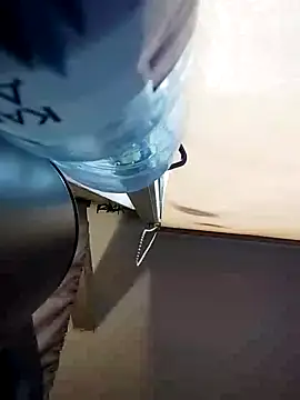 SweetLeila40 online show from 10, 1, 2025