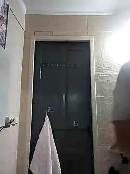 SweetLeila40 online show from 23, 1, 2025