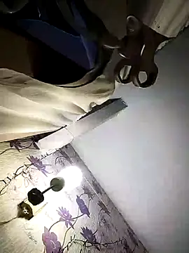 SweetLeila40 online show from 30, 1, 2025