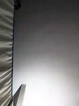 SweetLeila40 online show from 2, 2, 2025