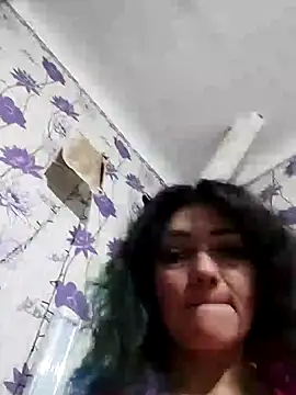 SweetLeila40 online show from 9, 2, 2025