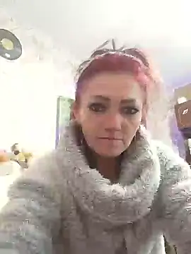 SweetLeila40 online show from 7, 4, 2026