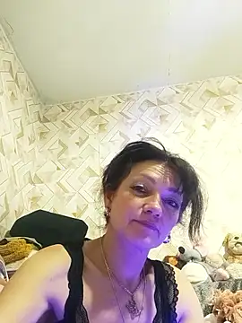 Snapshot of SweetLeila40 chatting on 11, 6, 2026 SweetLeila40 online show from 11, 6, 2026
