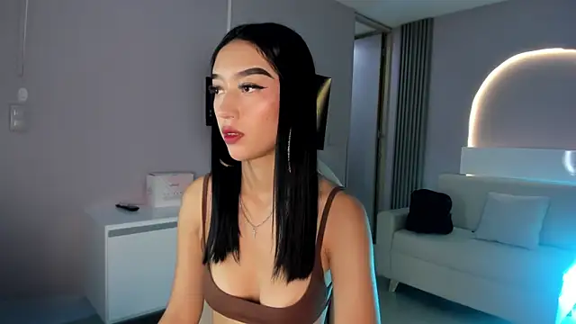 Snapshot of millieskinny_ chatting on 15, 10, 2025 millieskinny online show from 15, 10, 2025