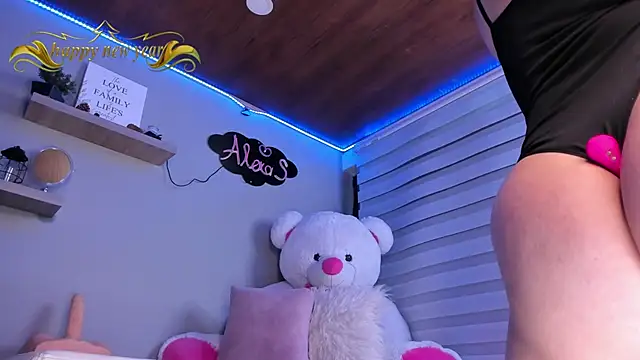 Alexasmith06 online show from 3, 1, 2025