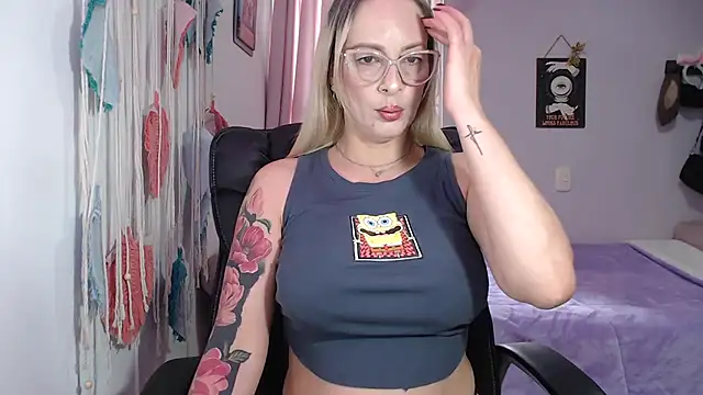 Snapshot of yulieth_anamar chatting on 25, 2, 2025 yulieth anamar online show from 25, 2, 2025