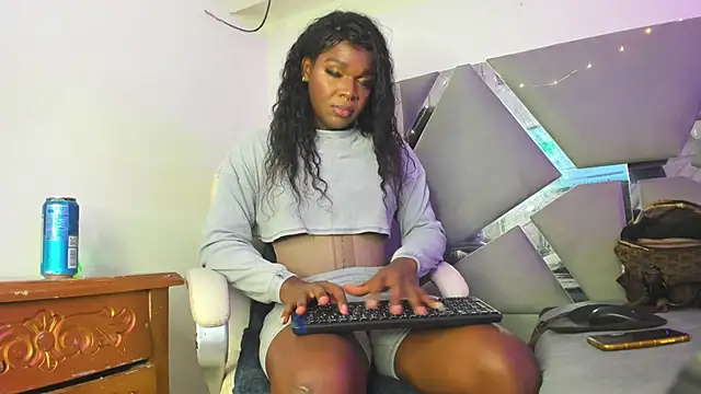 Arii xxx online show from 25, 1, 2025